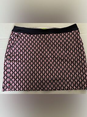 Swing Control Black & Pink Geometric Print Women's Golf Skort. NWOT